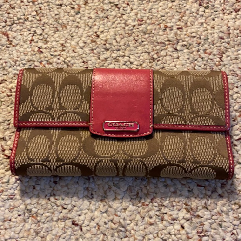 Coach wallet